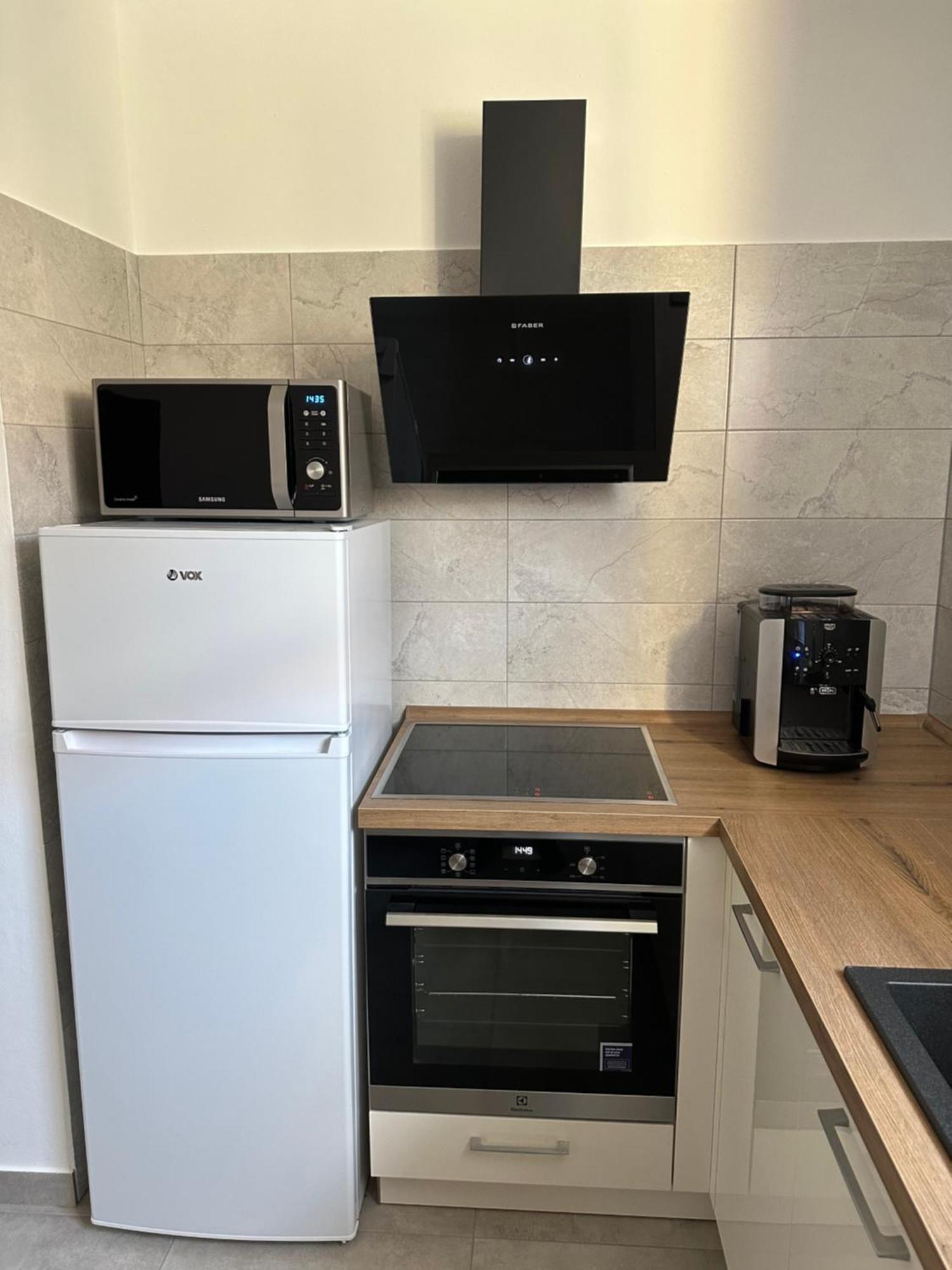 Apartma Anze Samec Dobravlje Exterior foto