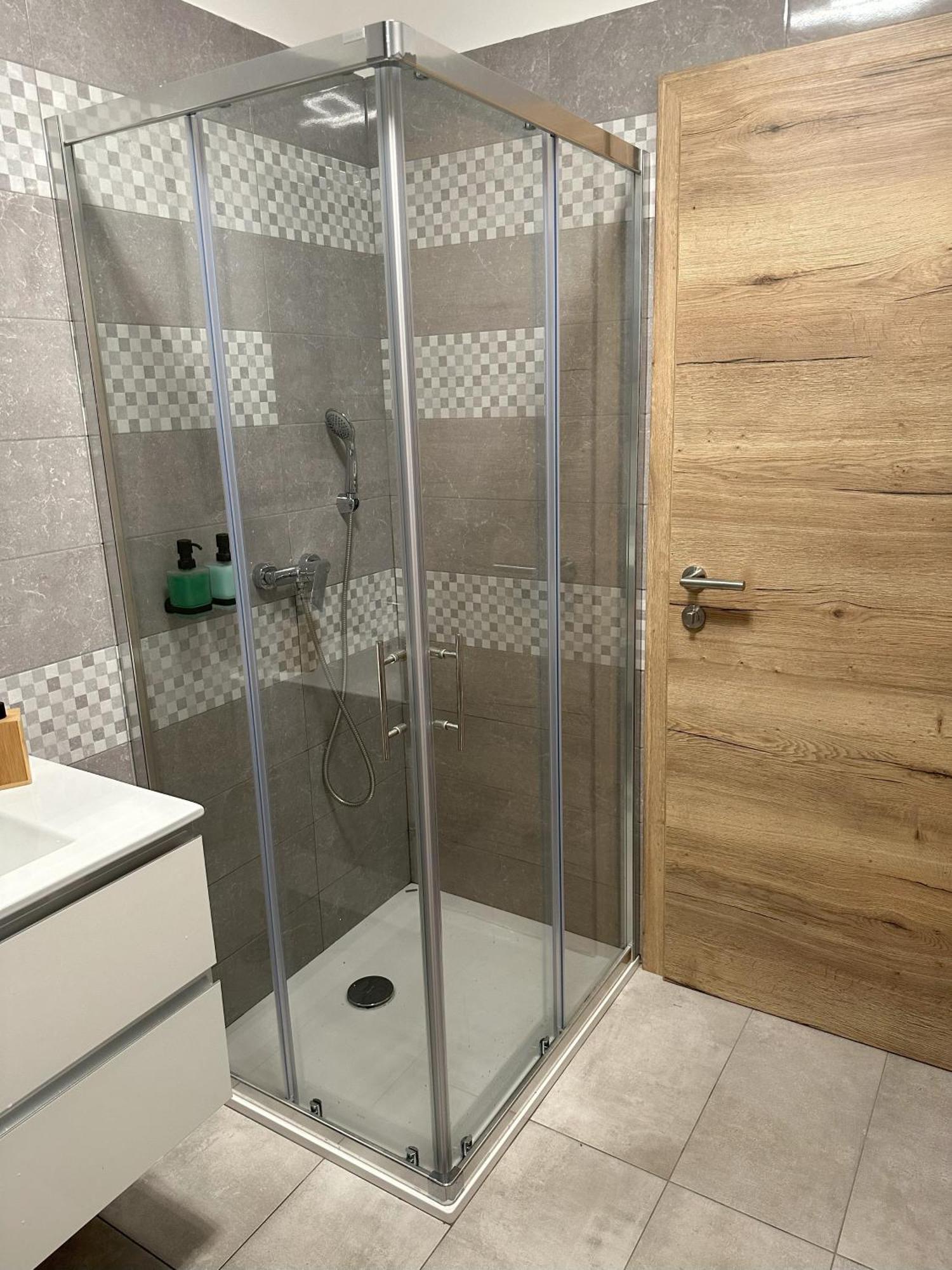 Apartma Anze Samec Dobravlje Exterior foto