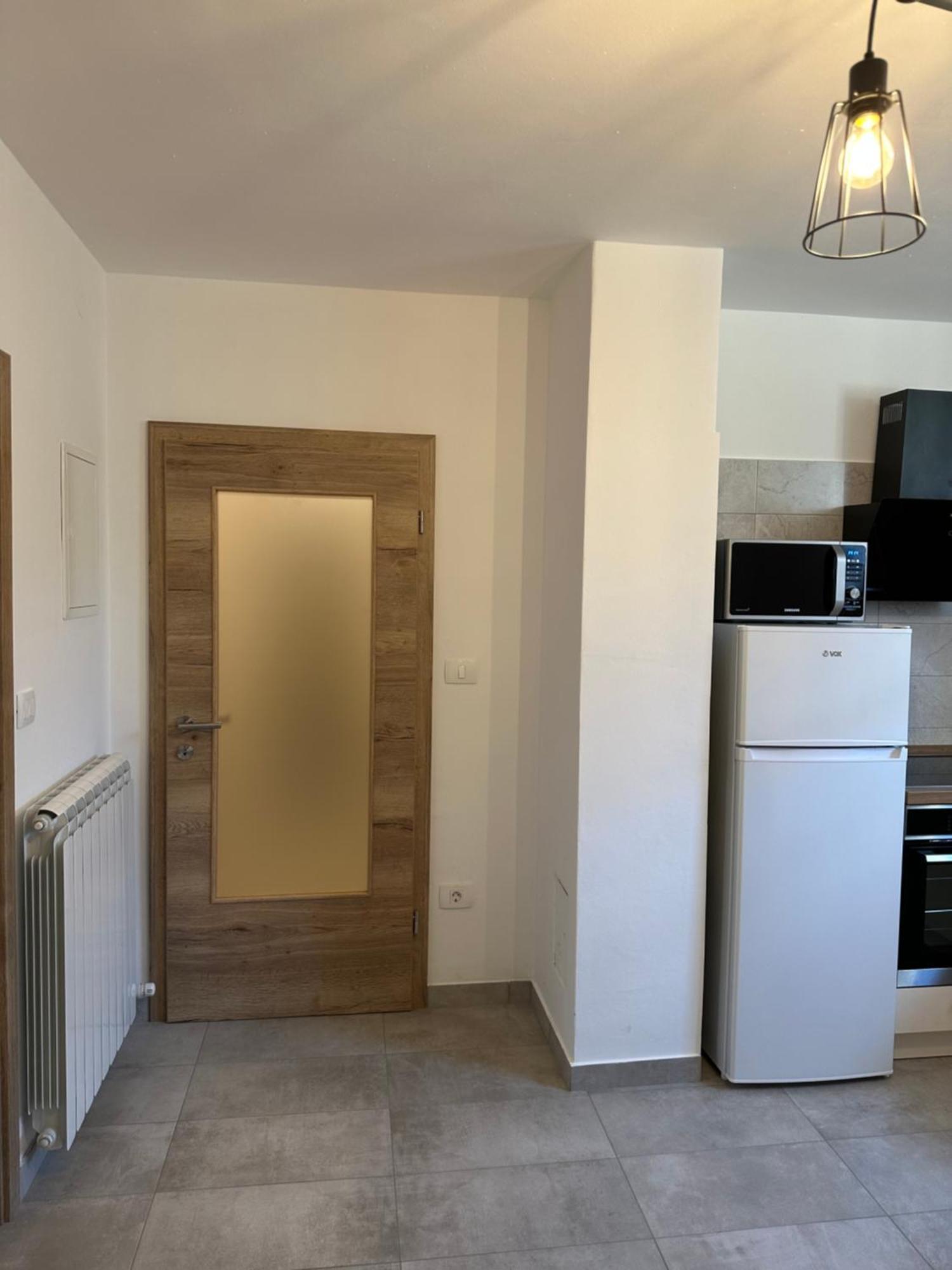 Apartma Anze Samec Dobravlje Exterior foto