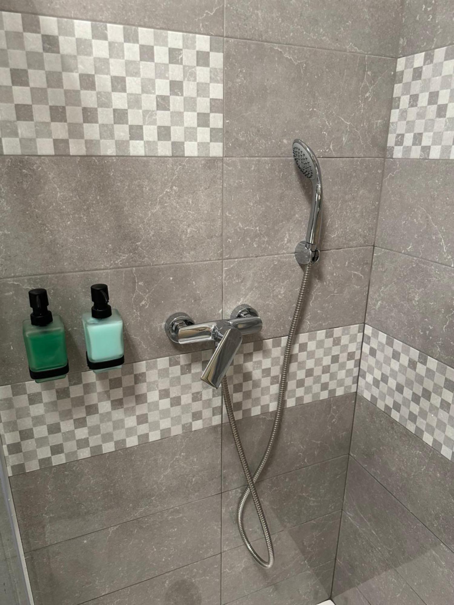Apartma Anze Samec Dobravlje Exterior foto
