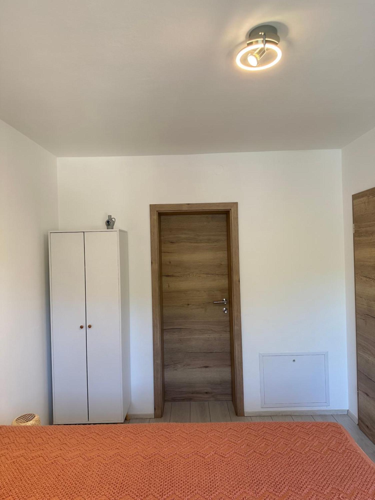 Apartma Anze Samec Dobravlje Exterior foto